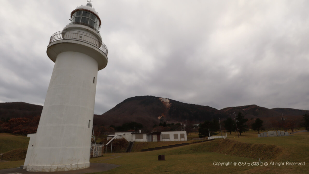 函館恵山岬灯台と恵山