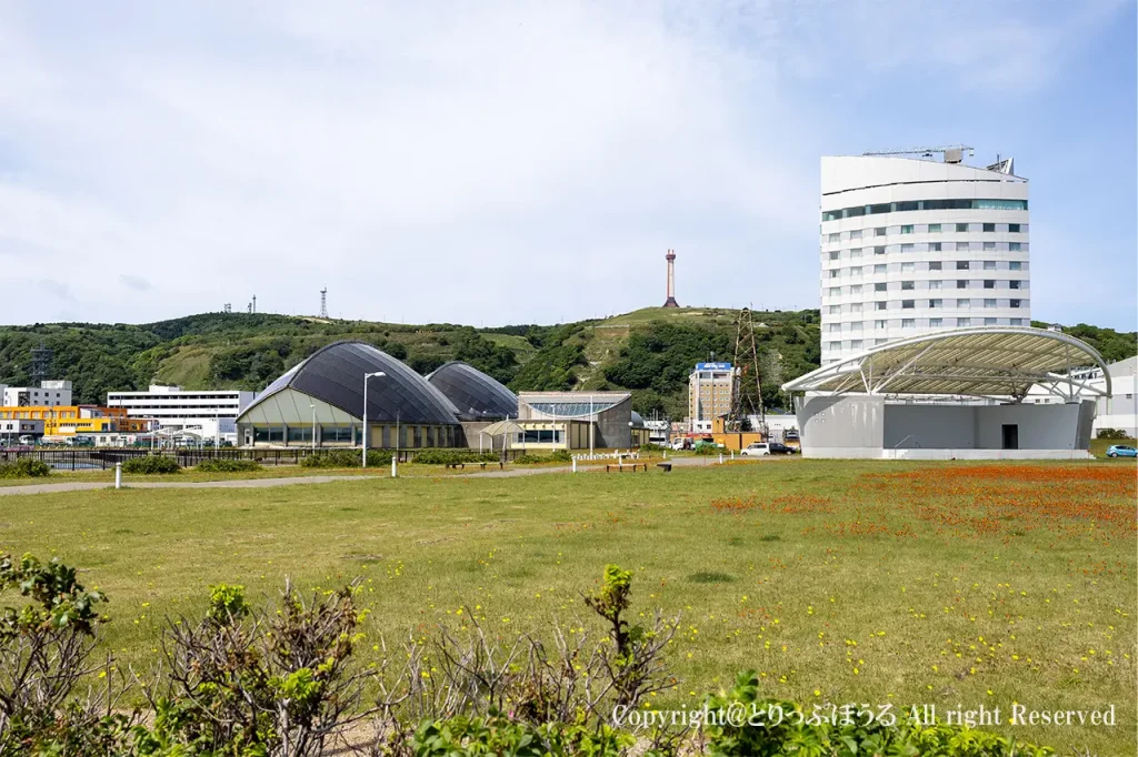 北防波堤ドーム公園から稚内公園